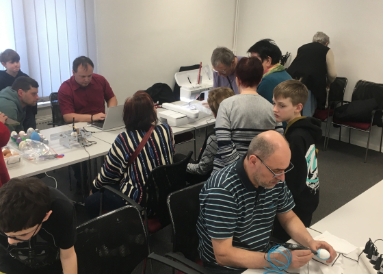 Mezigenerační velikonoční tvoření v Tékáčku