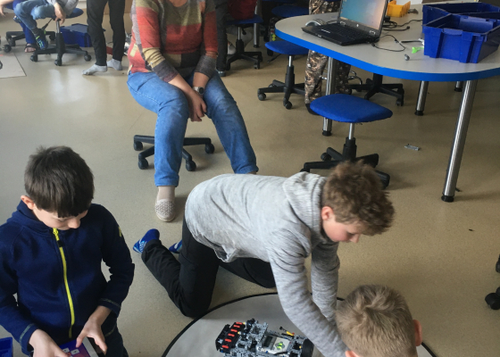 Mezigenerační velikonoční tvoření v Tékáčku