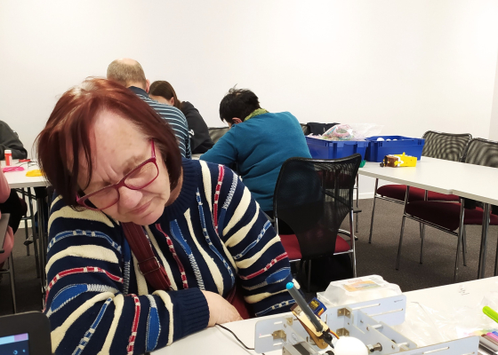 Mezigenerační velikonoční tvoření v Tékáčku